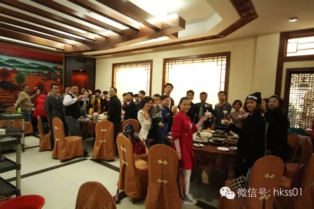 盛世集團(tuán)全體行政及盛世美頸杯第56屆國(guó)際小姐深圳組委會(huì)成員前往“龍門縣天然溫泉二天一夜游”